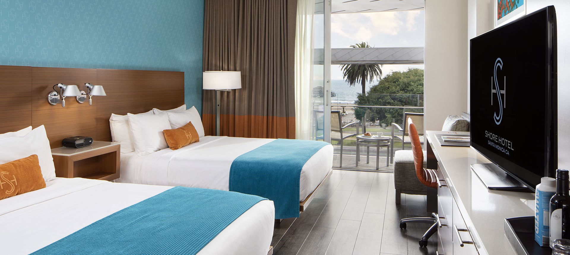 Rooms Chic & Sustainable Ocean Avenue, Santa Monica California